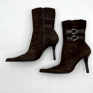 Diba Gillian Vintage Brown Suede with Straps Size 39 / 8 US